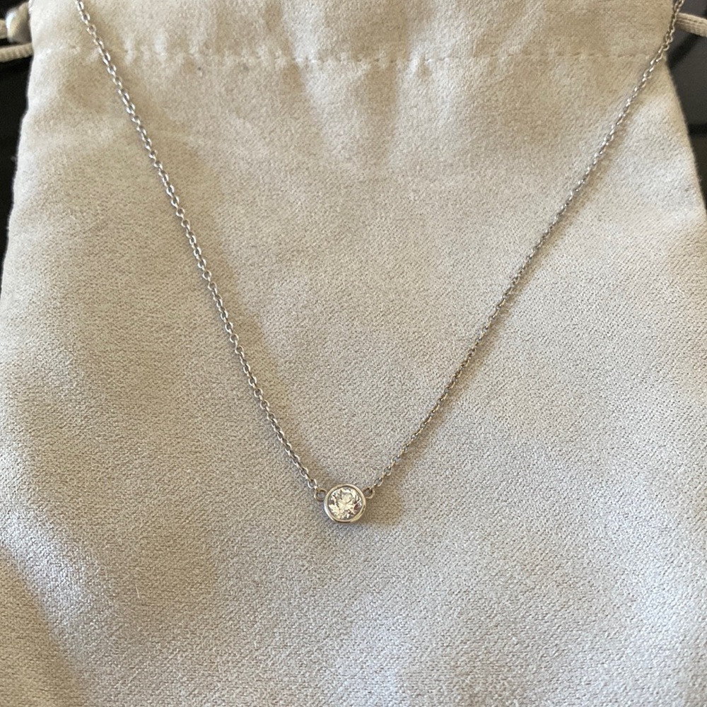 14kt White Gold .38 Ct Round Diamond Solitaire Pendant Necklace😍 $2,630 retail